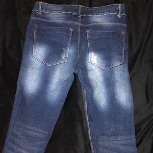 Skinny Jeans & Jean skirt